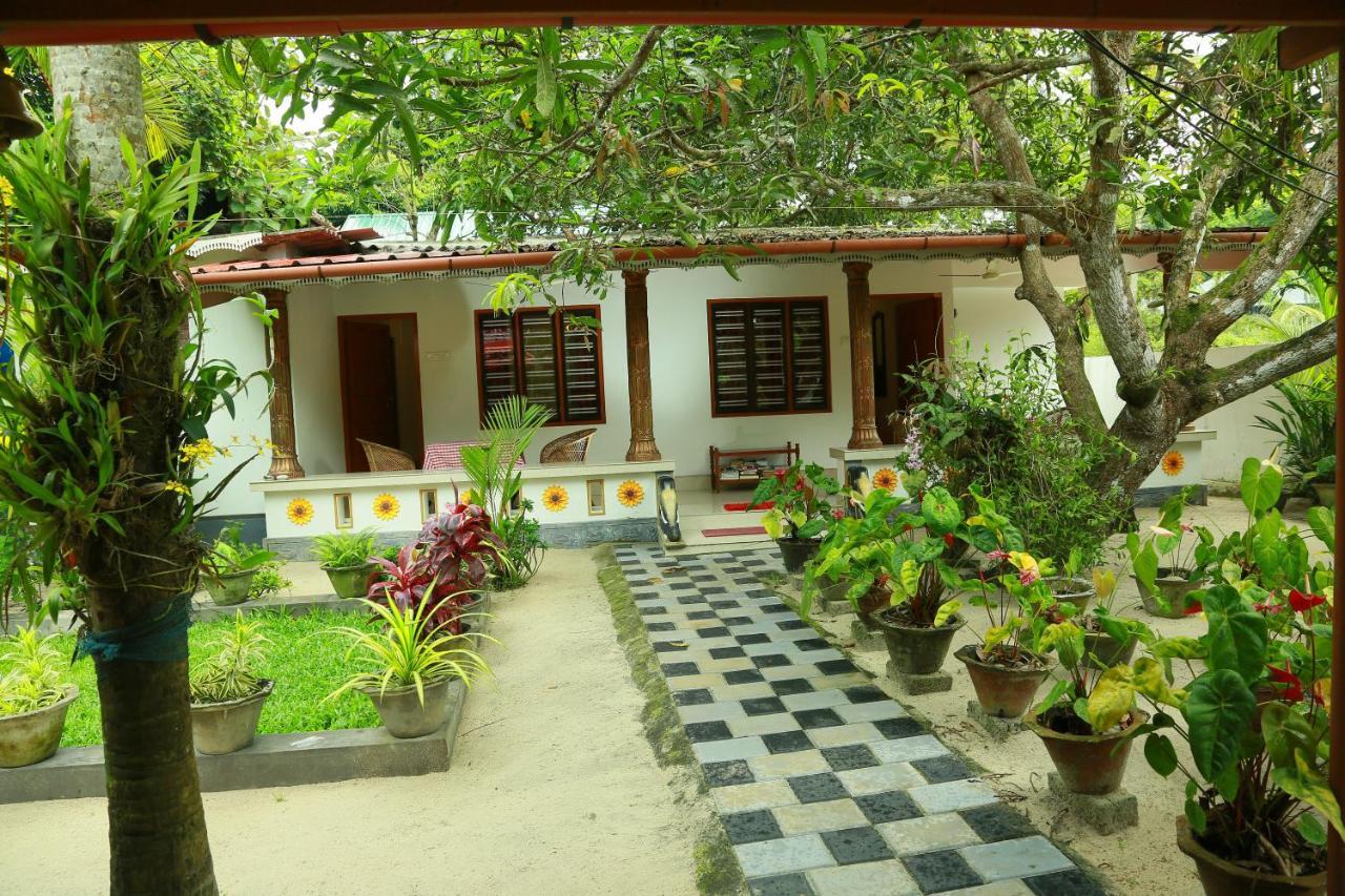 Marari Nest Beach Homestay Mararikulam Buitenkant foto